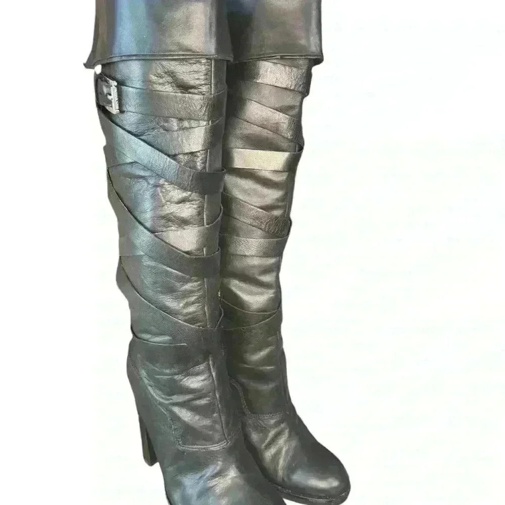 Michael Kors Women’s Greenwich Tall Belted Knee High Riding Boots Size 71/2. - Picture 2 of 10